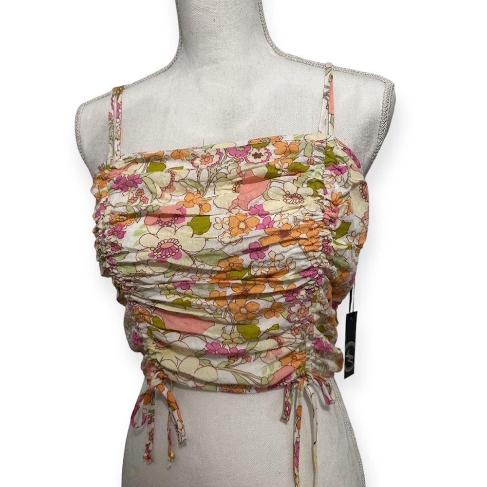 Boutique Groovy Floral Crop Tank Top NWT